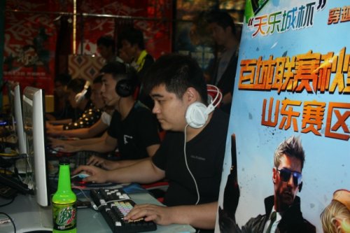 在足坛转会 在足坛转会