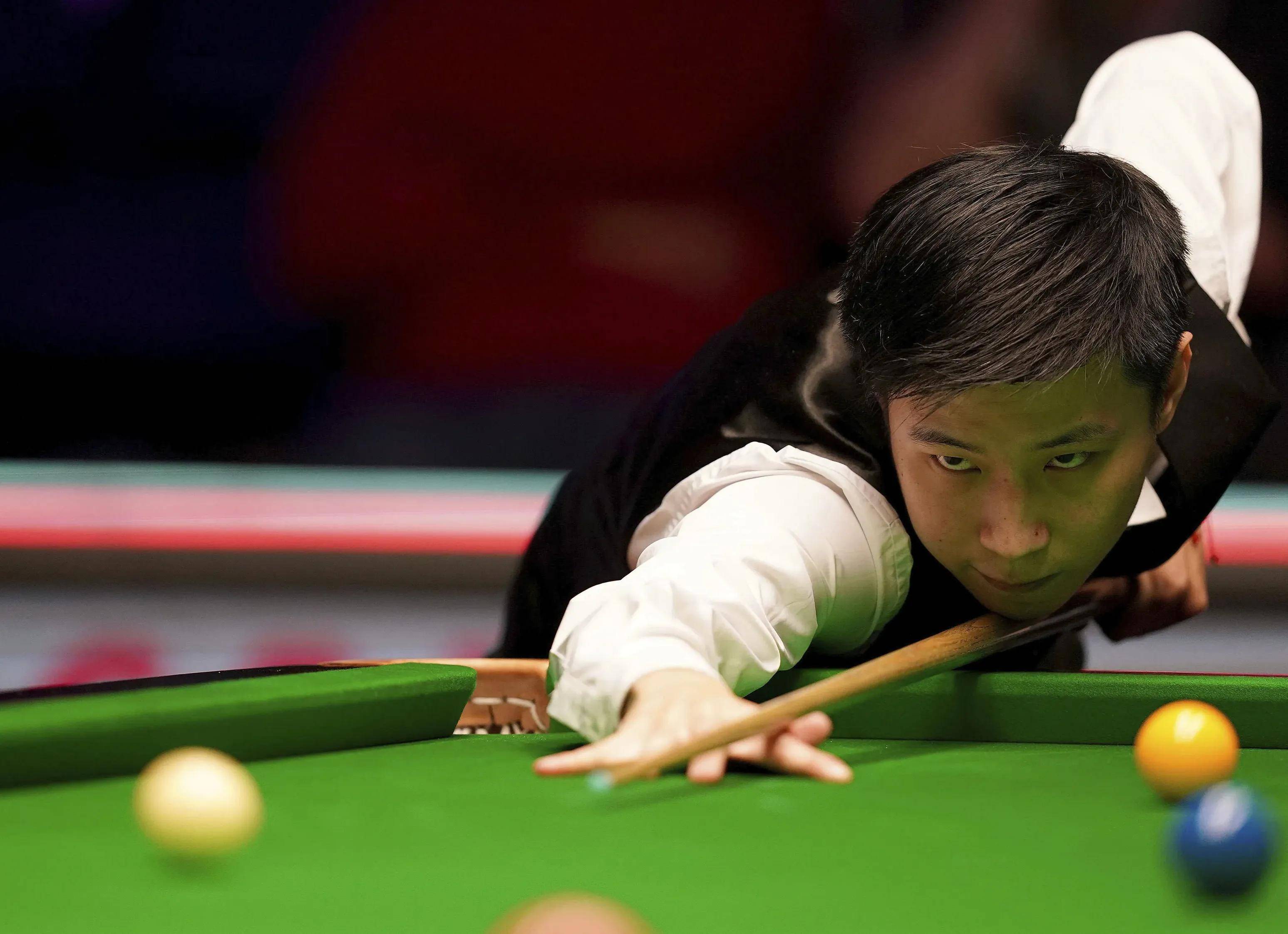 与埃德森竞 与埃德森竞