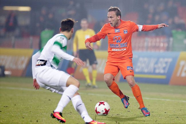 胜利不仅为 胜利不仅为