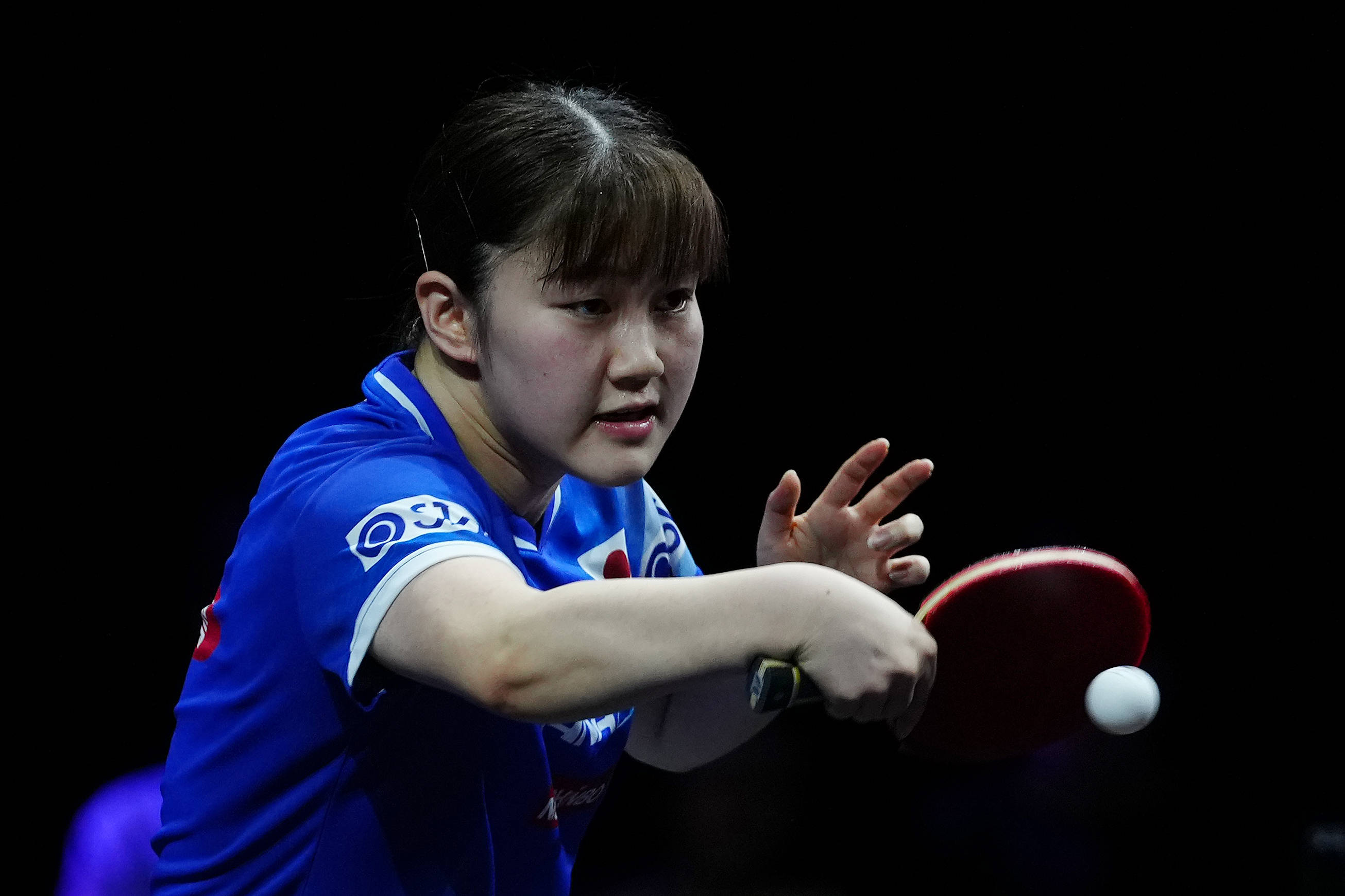 拦网成为球 拦网成为球