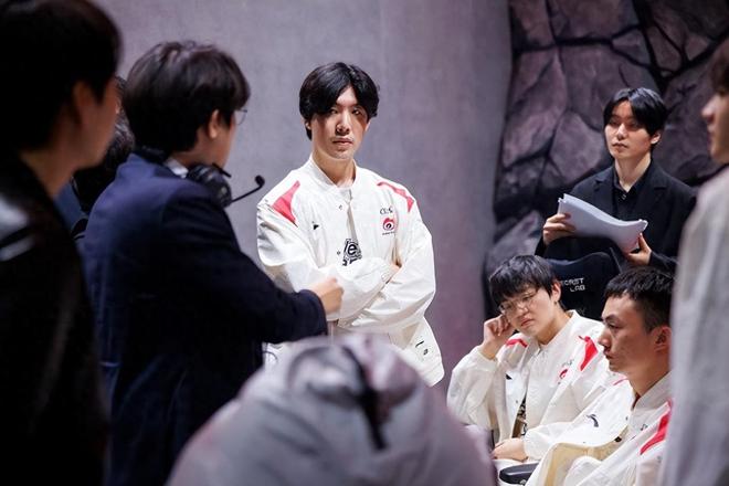 从理念之争 从理念之争